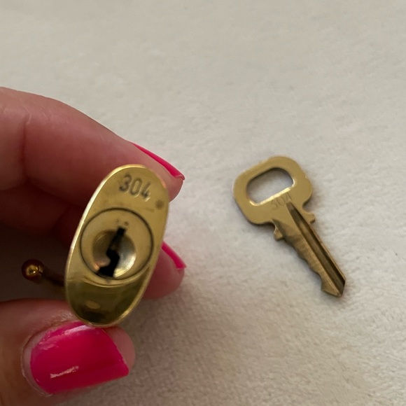 Authentic Louis Vuitton Padlock With Key #304 Gold Finished - Picture 8 of 9